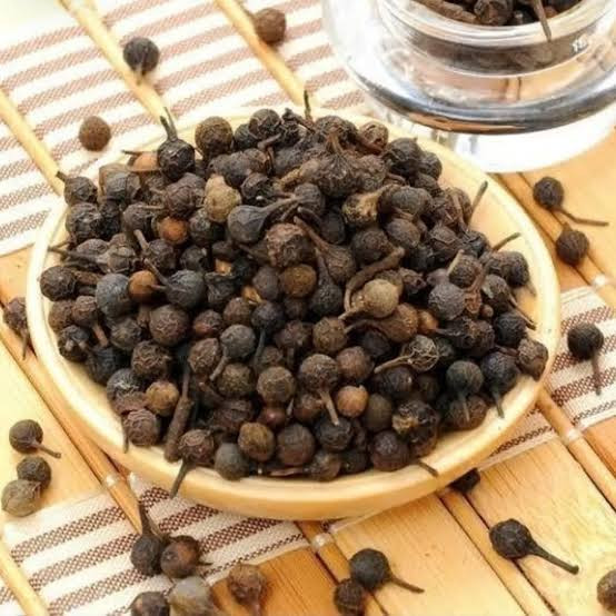 1kg of dried African black pepper seed